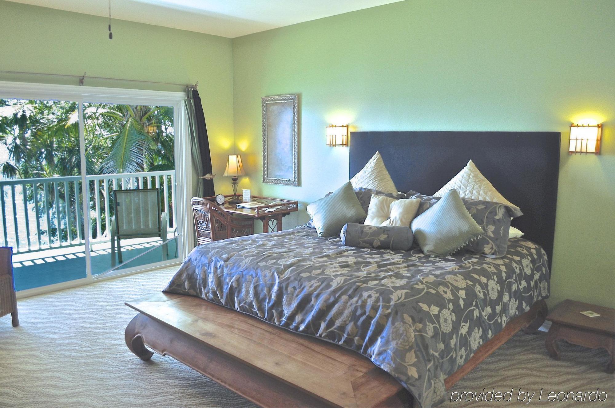 The Palms Cliff House Inn Honomu Exteriör bild