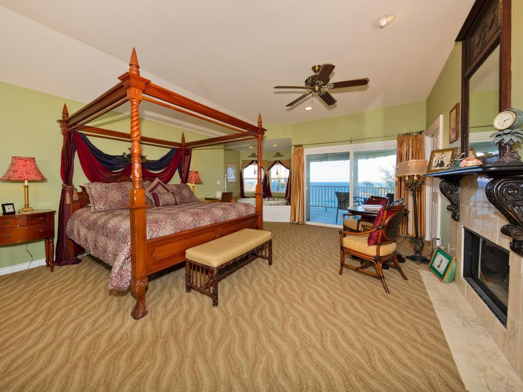 The Palms Cliff House Inn Honomu Exteriör bild