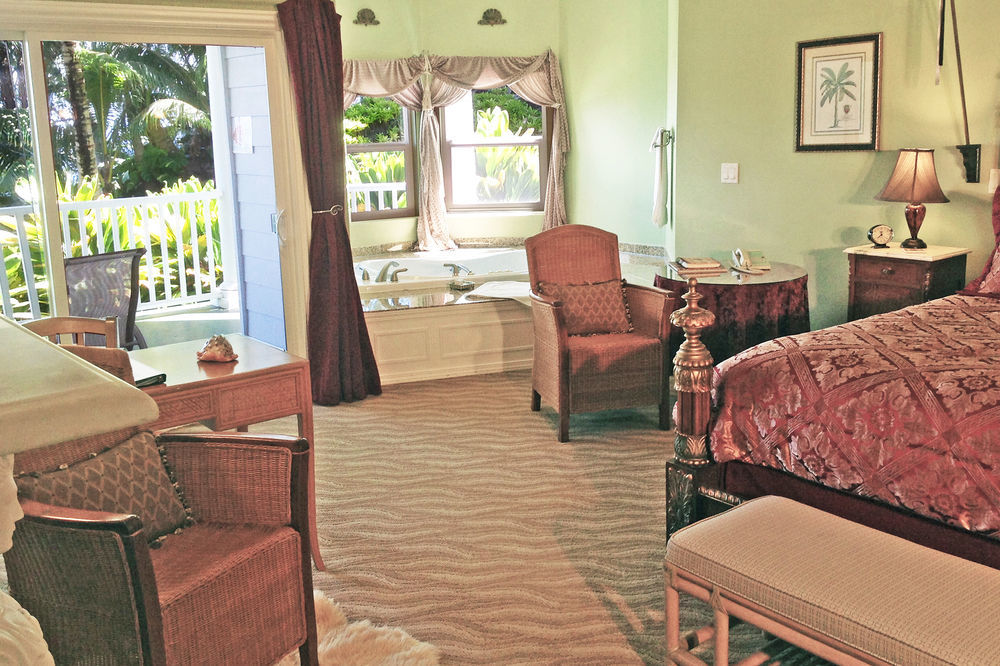 The Palms Cliff House Inn Honomu Exteriör bild
